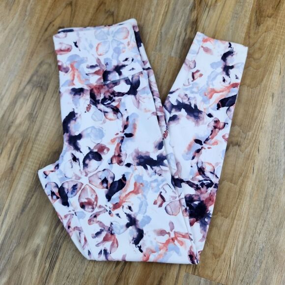 ☔️🔹️Balance Collection Watercolor Floral Print Athletic Leggings Medium - Picture 3 of 11